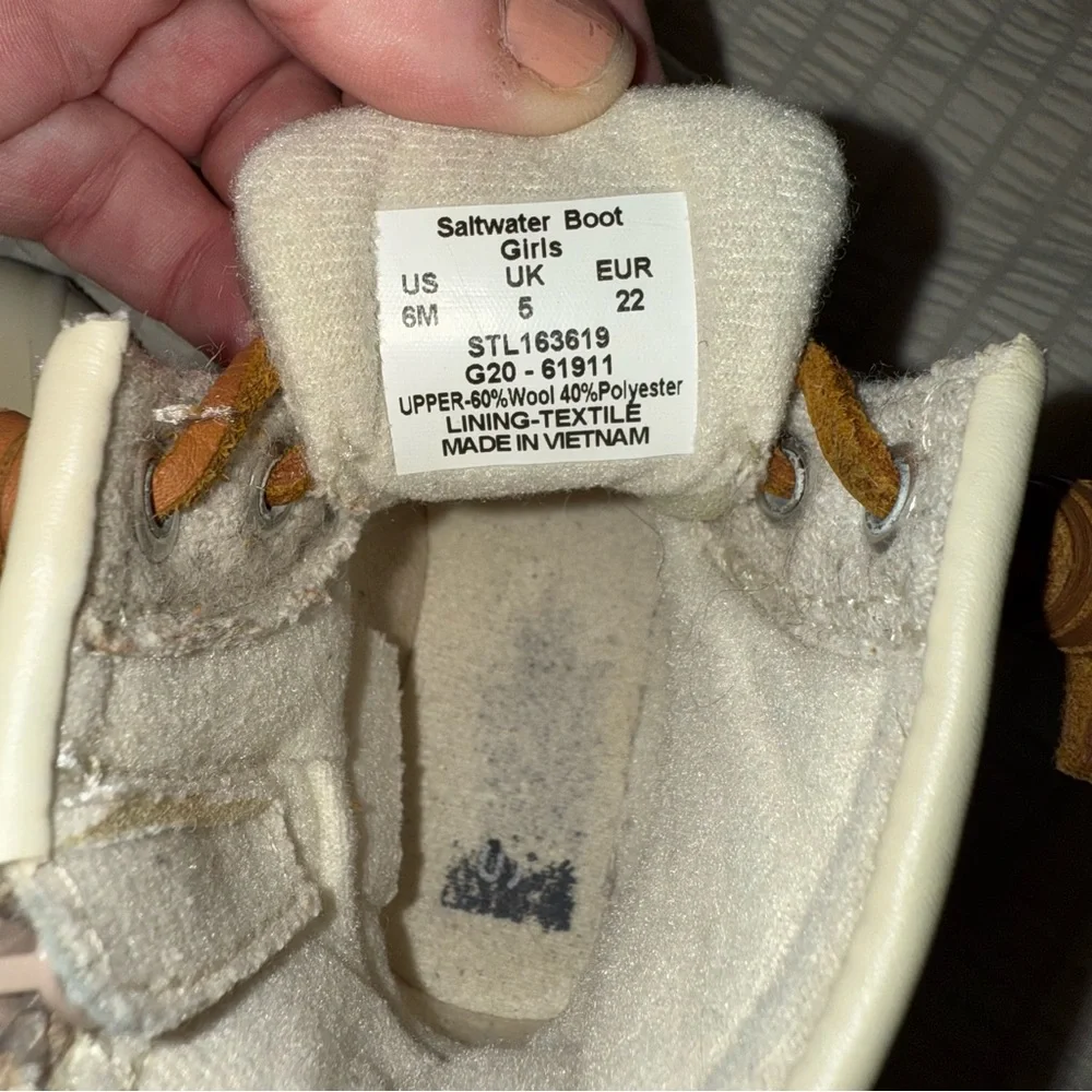 Tiny Cream Sperry Saltwater Preppy Boots 6 infant